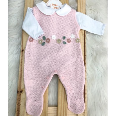 Macacão de linha Isis flor de croche Rosa Macacão de linha Isis flor de croche Rosa